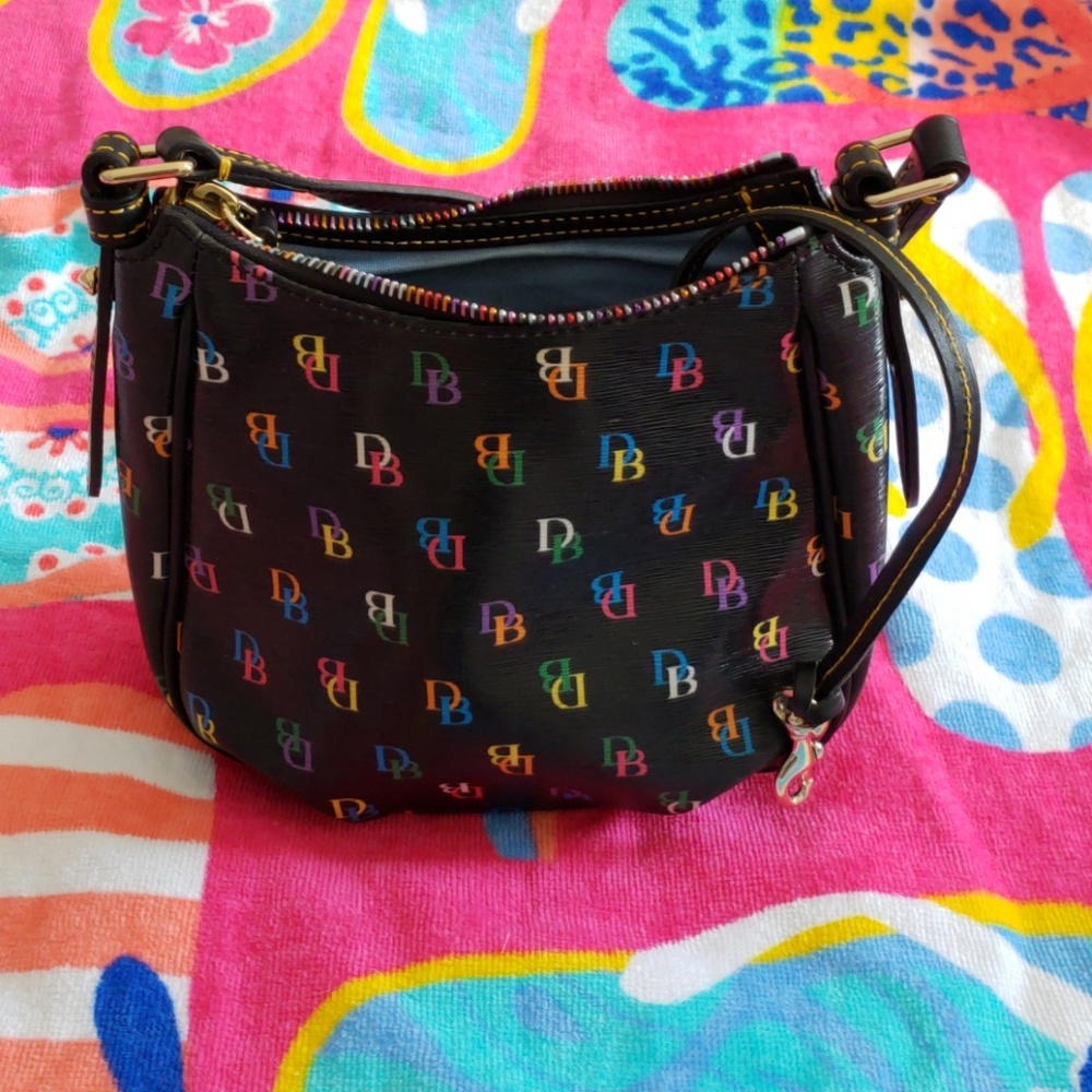 Dooney/Bourke purse